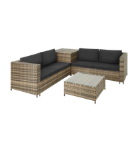 Weißraumbild Rattan Lounge
